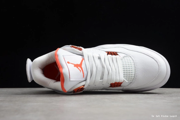 Team OrangeCT8527-118 4 Air Jordan 0521